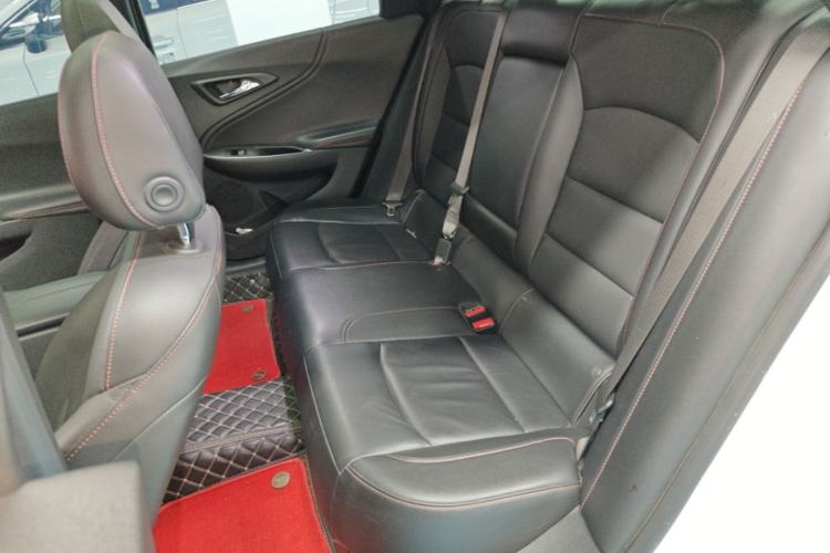 Used Chevrolet Malibu XL 2019 Redline 550T Automatic Sport Edition Left Rear Seat