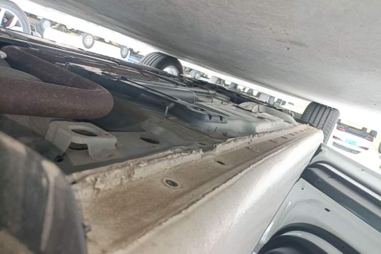 Used Chevrolet Malibu XL 2019 535T CVT Active Version Left Side Sill