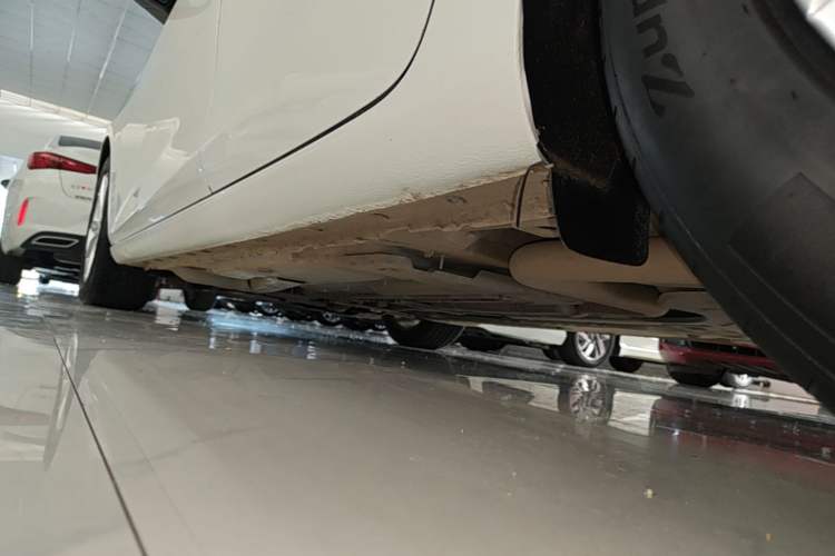 Used Chevrolet Malibu XL 2019 535T CVT RuiLian Edition Left Side Sill
