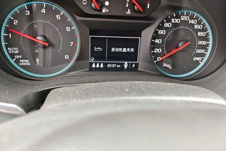 Used Chevrolet Malibu XL 2019 Redline 550T Automatic Sport Edition Odometer Close Up