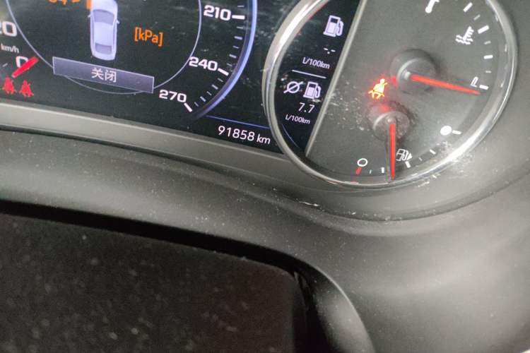 Used Chevrolet Malibu XL 2019 535T CVT RuiLian Edition Odometer Close Up