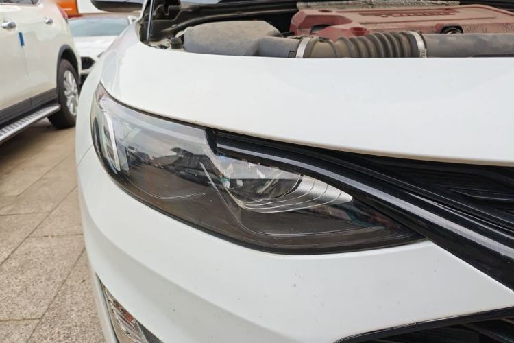 Used Chevrolet Malibu XL 2019 Redline 550T Automatic Sport Edition Right Front Headlight