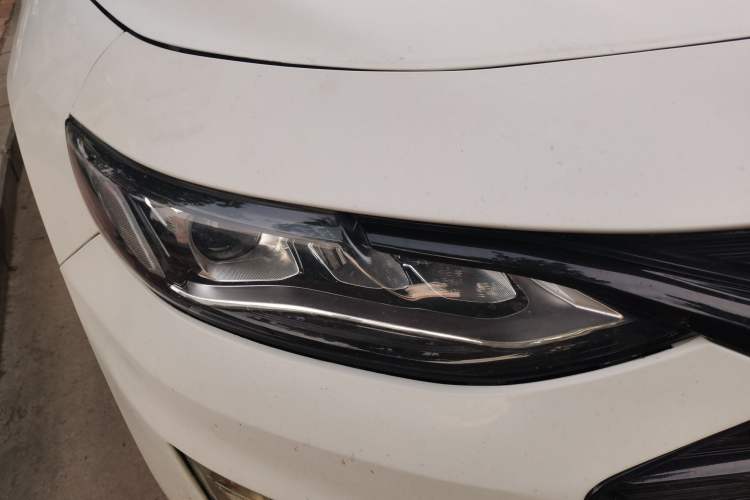Used Chevrolet Malibu XL 2019 Redline 550T Automatic RuiLian Edition Right Front Headlight