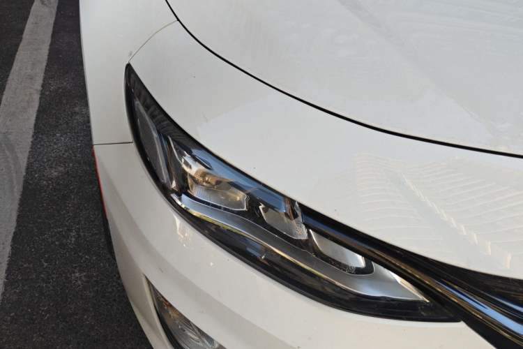Used Chevrolet Malibu XL 2019 Redline 550T Automatic Sport Edition Right Front Headlight