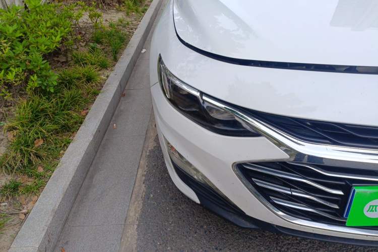 Used Chevrolet Malibu XL 2019 535T CVT Active Version Right Front Headlight