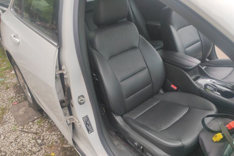 Used Chevrolet Malibu XL 2019 535T CVT Active Version Right Front Seat