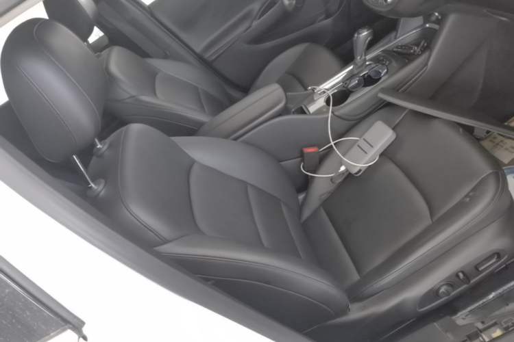 Used Chevrolet Malibu XL 2019 535T CVT Active Version Right Front Seat