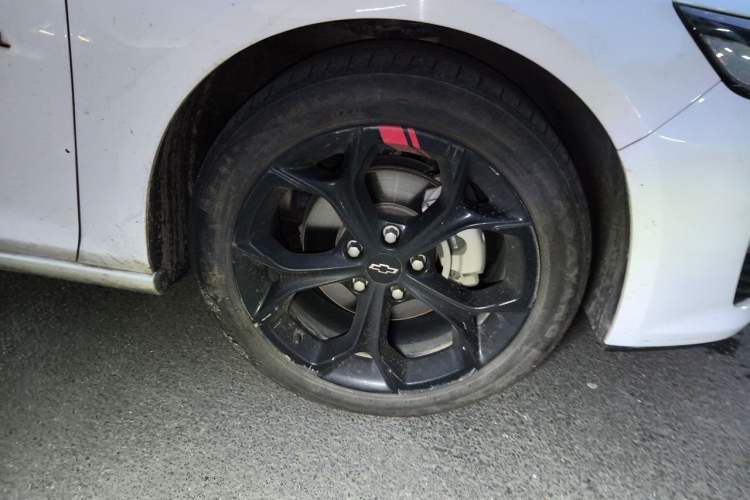 Used Chevrolet Malibu XL 2019 Redline 550T Automatic RuiLian Edition Right Front Wheel Hub