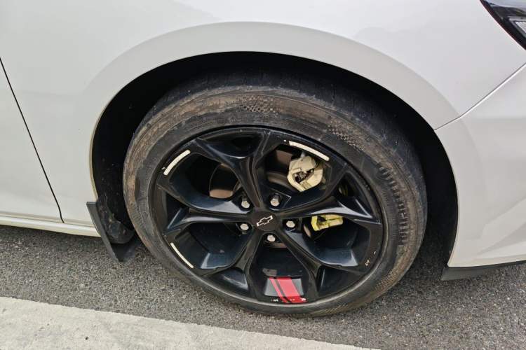 Used Chevrolet Malibu XL 2019 Redline 550T Automatic RuiLian Edition Right Front Wheel Hub