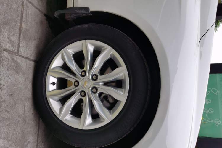 Used Chevrolet Malibu XL 2019 535T CVT RuiLian Edition Right Front Wheel Hub