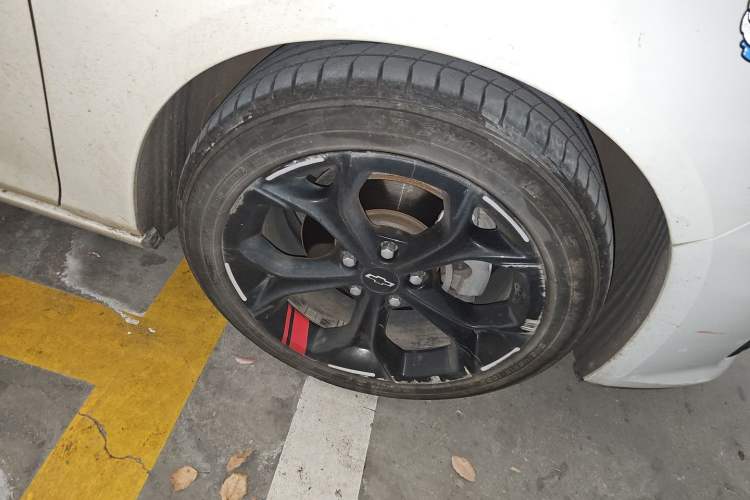 Used Chevrolet Malibu XL 2019 Redline 550T Automatic RuiLian Edition Right Front Wheel Hub