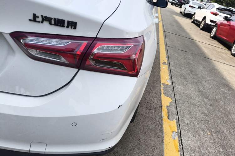 Used Chevrolet Malibu XL 2019 Redline 550T Automatic Sport Edition Right Rear Taillight