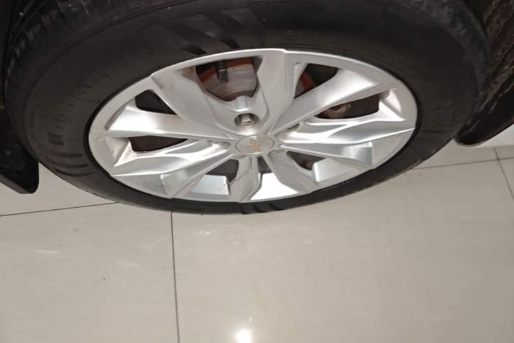 Used Chevrolet Malibu XL 2019 535T CVT Active Version Right Rear Wheel Hub