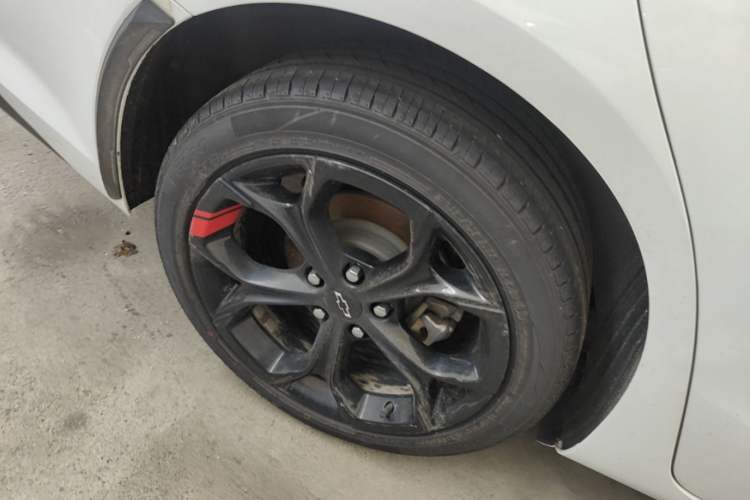 Used Chevrolet Malibu XL 2019 Redline 550T Automatic RuiLian Edition Right Rear Wheel Hub