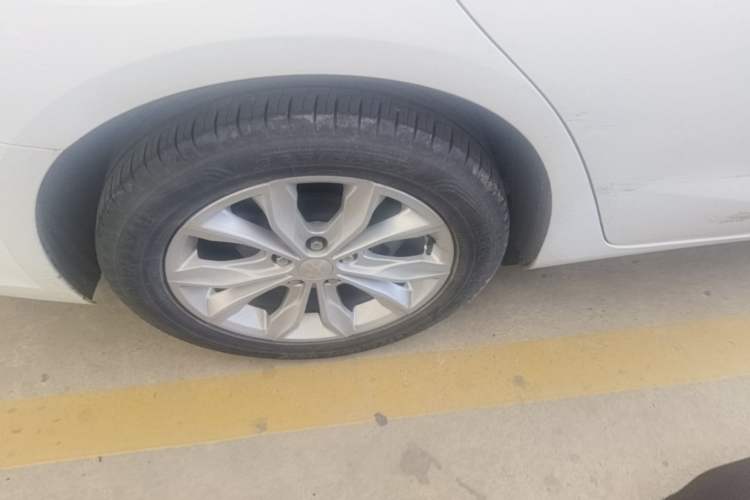 Used Chevrolet Malibu XL 2019 535T CVT Active Version Right Rear Wheel Hub
