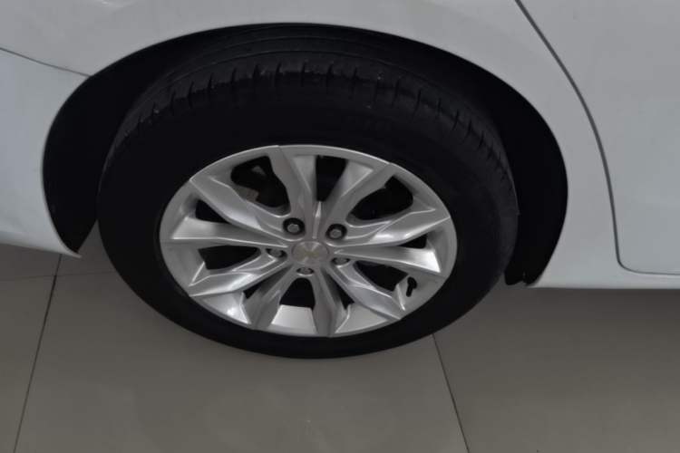 Used Chevrolet Malibu XL 2019 535T CVT Active Version Right Rear Wheel Hub