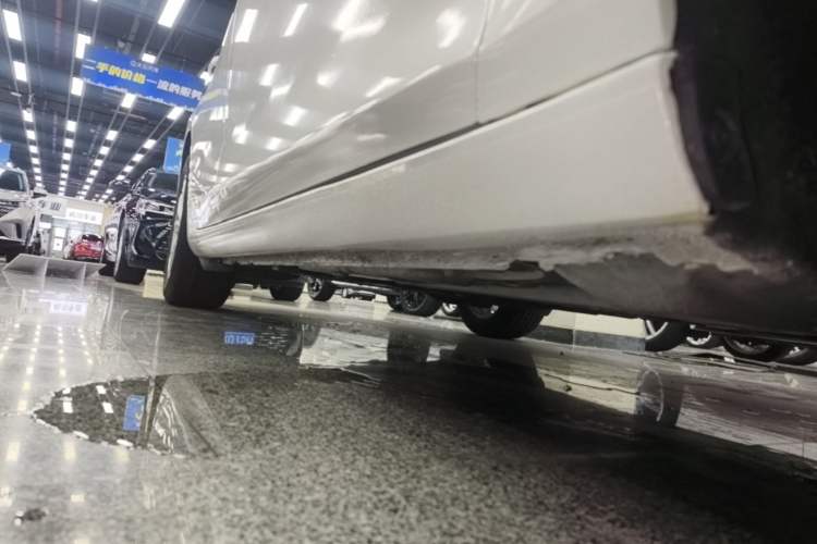 Used Chevrolet Malibu XL 2019 535T CVT Active Version Right Side Sill