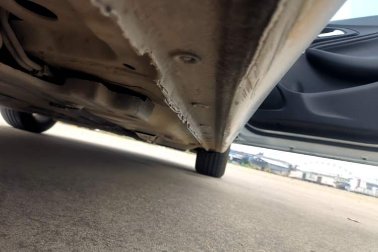 Used Chevrolet Malibu XL 2019 535T CVT Active Version Right Side Sill