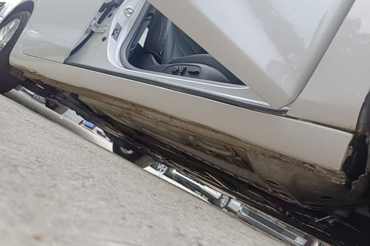 Used Chevrolet Malibu XL 2019 535T CVT Active Version Right Side Sill