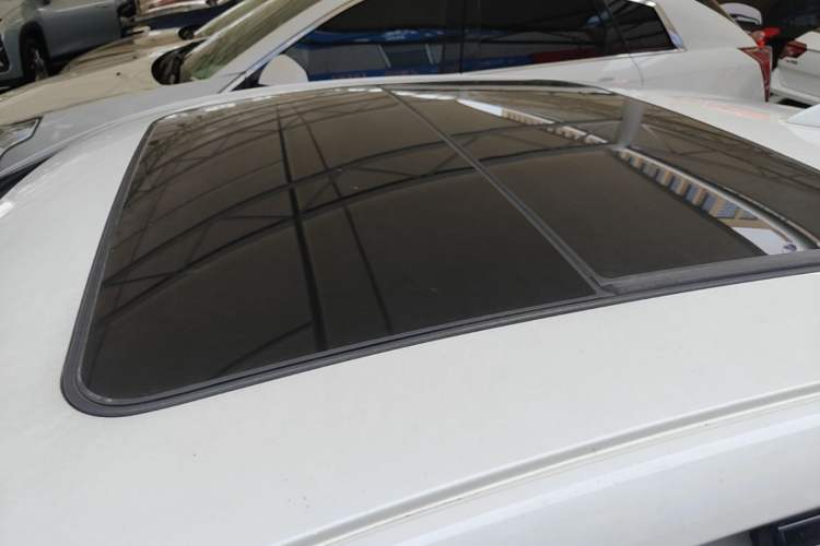 Used Chevrolet Malibu XL 2019 Redline 550T Automatic RuiLian Edition Roof