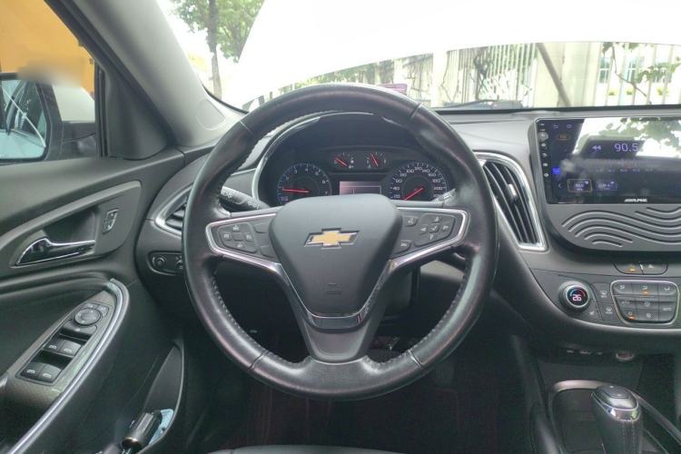 Used Chevrolet Malibu XL 2019 535T CVT Active Version Steering Wheel