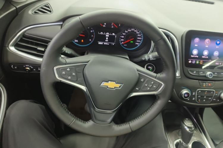 Used Chevrolet Malibu XL 2019 535T CVT Active Version Steering Wheel