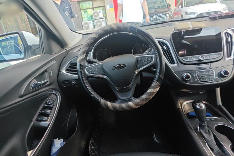 Used Chevrolet Malibu XL 2019 535T CVT RuiLian Edition Steering Wheel