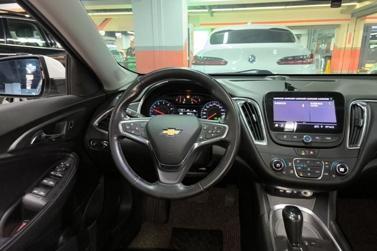 Used Chevrolet Malibu XL 2019 535T CVT Active Version Steering Wheel