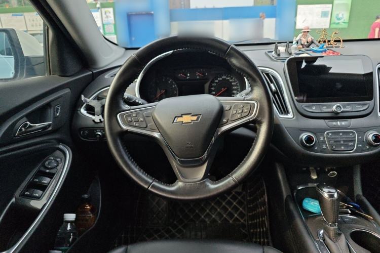 Used Chevrolet Malibu XL 2019 535T CVT Active Version Steering Wheel