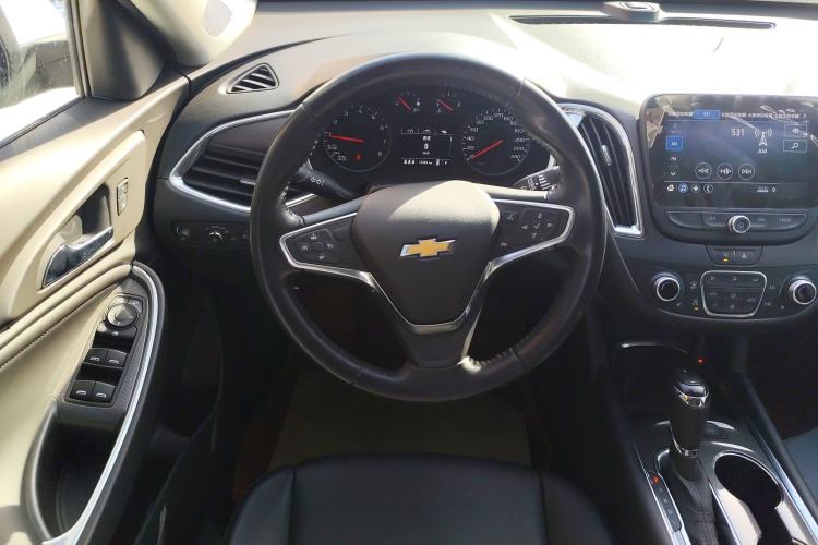 Used Chevrolet Malibu XL 2019 535T CVT Active Version Steering Wheel