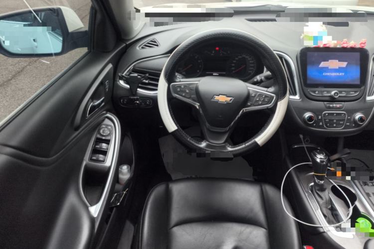 Used Chevrolet Malibu XL 2019 535T CVT Active Version Steering Wheel