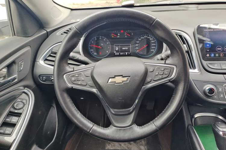 Used Chevrolet Malibu XL 2019 535T CVT Active Version Steering Wheel
