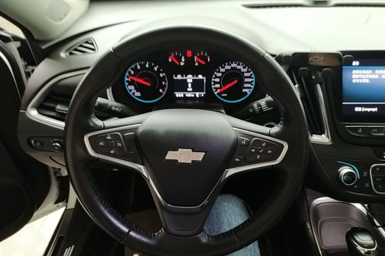 Used Chevrolet Malibu XL 2019 535T CVT Active Version Steering Wheel