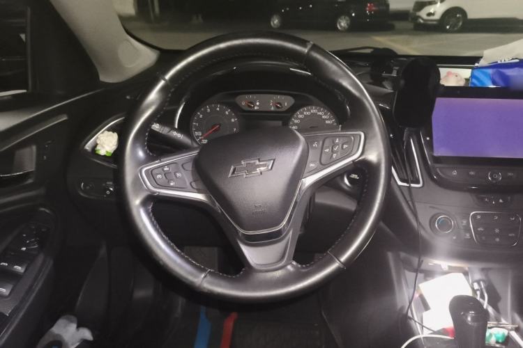 Used Chevrolet Malibu XL 2019 Redline 550T Automatic Sport Edition Steering Wheel