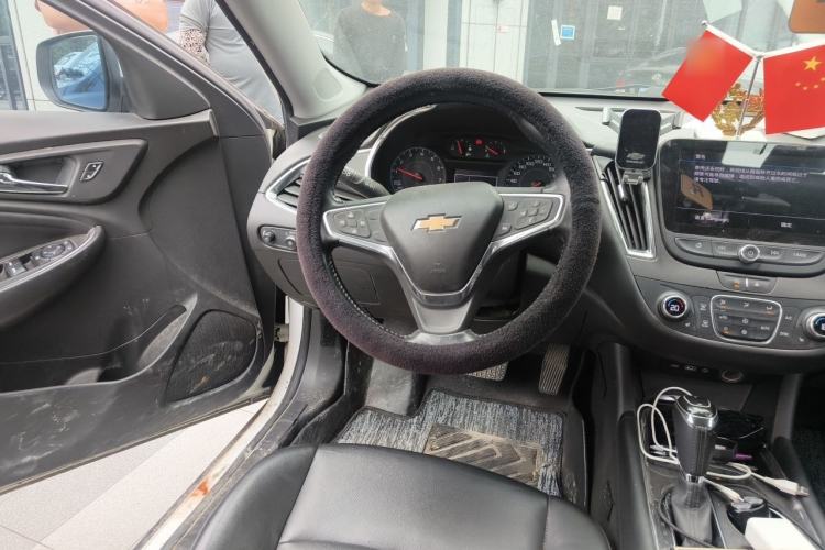 Used Chevrolet Malibu XL 2019 535T CVT Active Version Steering Wheel