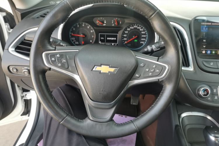 Used Chevrolet Malibu XL 2019 535T CVT Active Version Steering Wheel