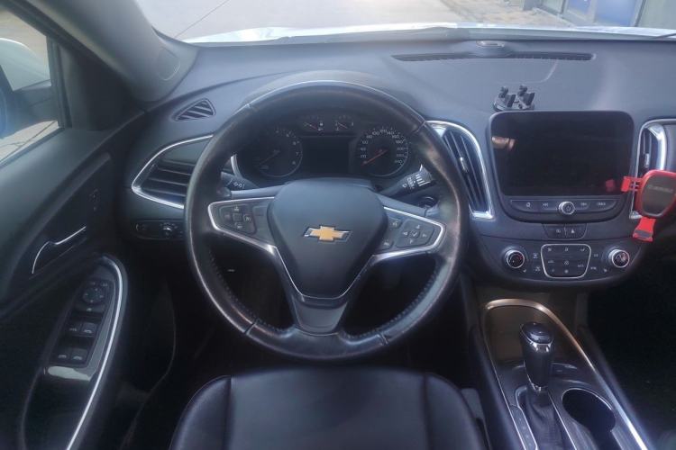 Used Chevrolet Malibu XL 2019 535T CVT Active Version Steering Wheel