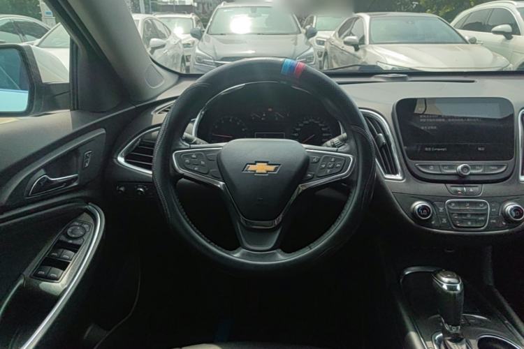 Used Chevrolet Malibu XL 2019 535T CVT Active Version Steering Wheel