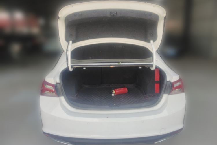 Used Chevrolet Malibu XL 2019 Redline 550T Automatic Sport Edition Trunk