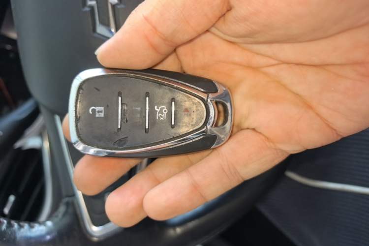 Used Chevrolet Malibu XL 2019 Redline 550T Automatic Sport Edition Vehicle Key