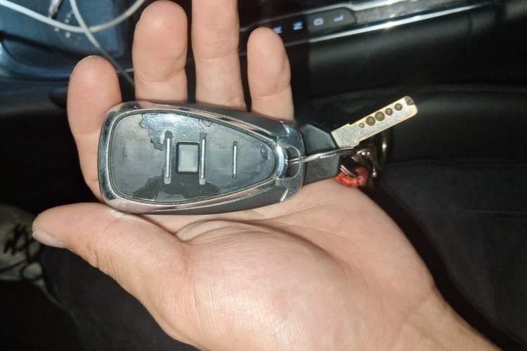 Used Chevrolet Malibu XL 2019 535T CVT Active Version Vehicle Key