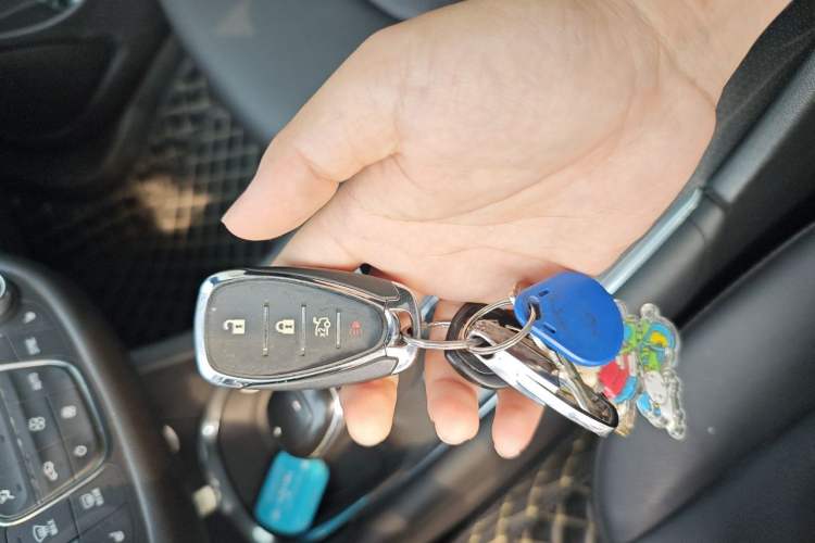 Used Chevrolet Malibu XL 2019 535T CVT Active Version Vehicle Key
