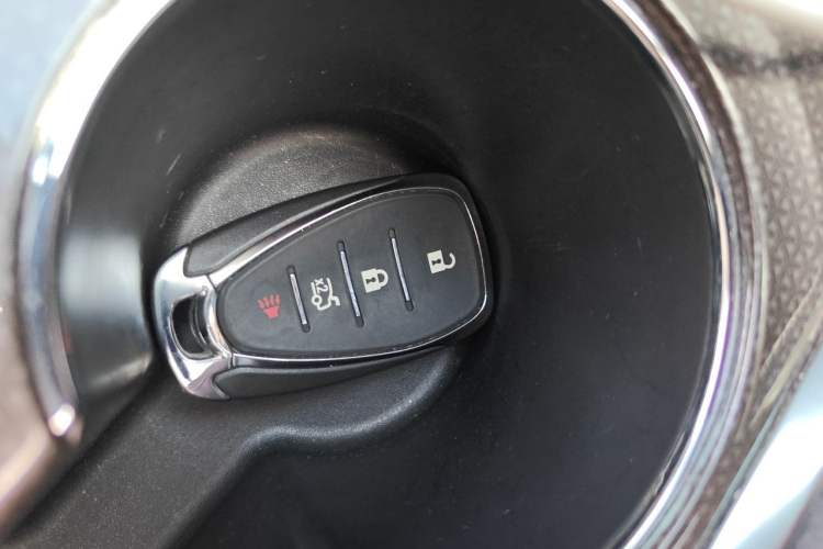 Used Chevrolet Malibu XL 2019 Redline 550T Automatic Sport Edition Vehicle Key