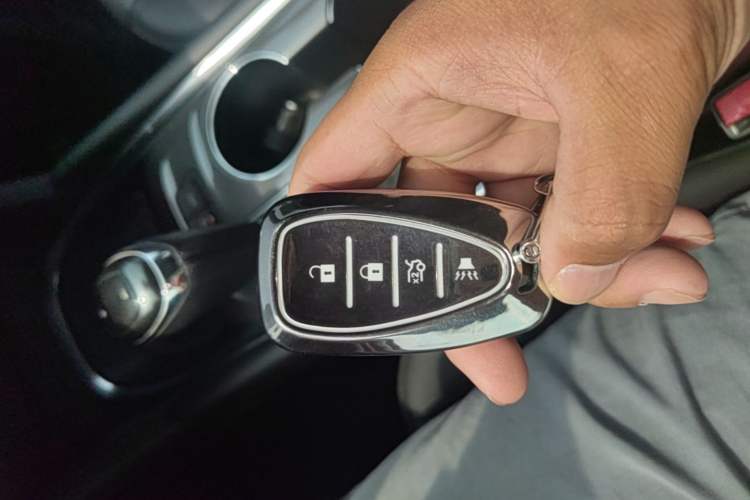 Used Chevrolet Malibu XL 2019 535T CVT Active Version Vehicle Key