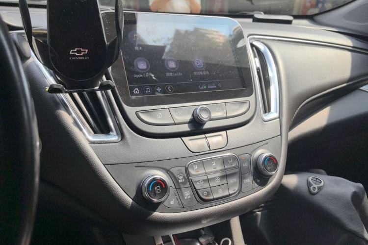 Used Chevrolet Malibu XL 2020 535T CVT Sharp Edition Audio And AC Panel