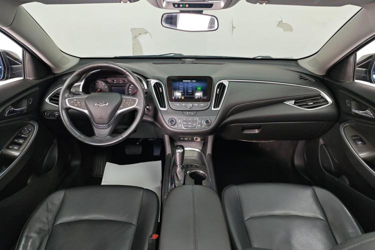 Used Chevrolet Malibu XL 2020 535T CVT Sharp Edition Center Console