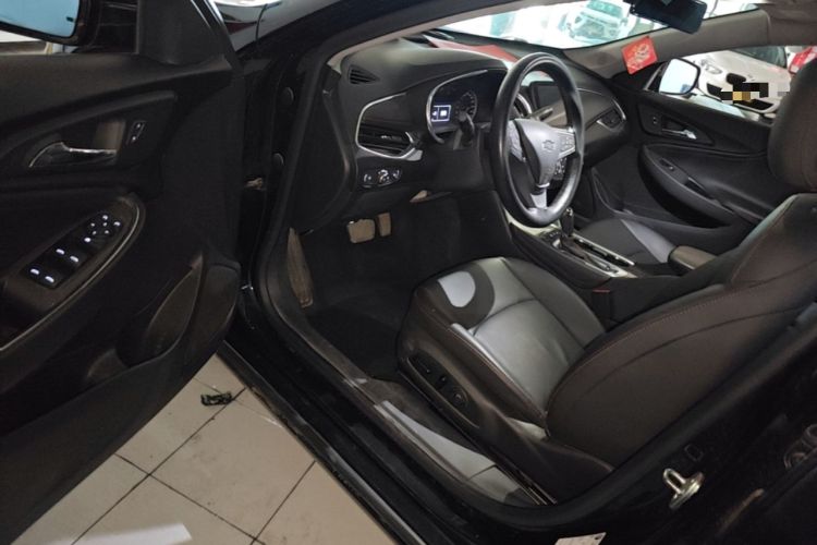 Used Chevrolet Malibu XL 2020 Redline 550T Automatic Sport Edition Driver Seat