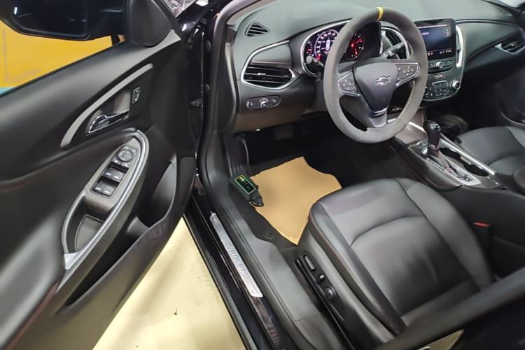 Used Chevrolet Malibu XL 2020 Redline 550T Automatic RuiLian Edition Driver Seat