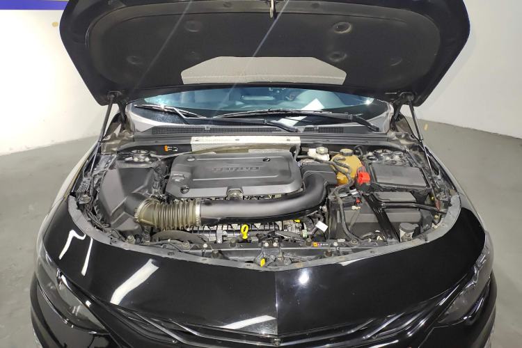Used Chevrolet Malibu XL 2020 Redline 550T Automatic Sport Edition Engine Bay