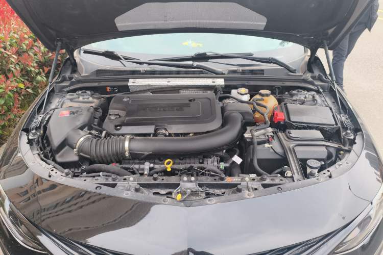 Used Chevrolet Malibu XL 2020 Redline 550T Automatic Sport Edition Engine Bay